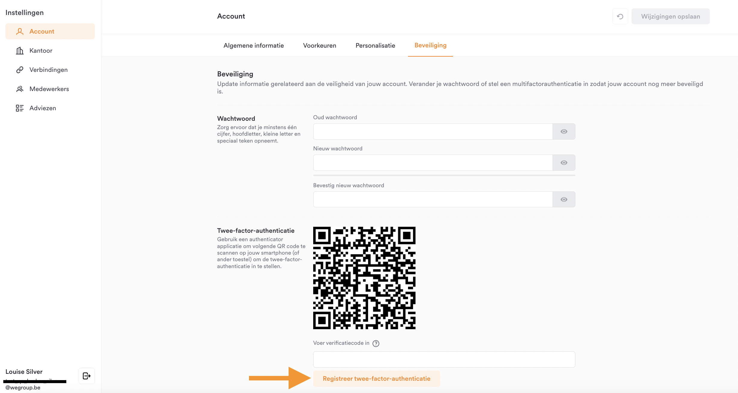 Instellingenscherm met de QR-code en het invoerveld voor de 6-cijferige code